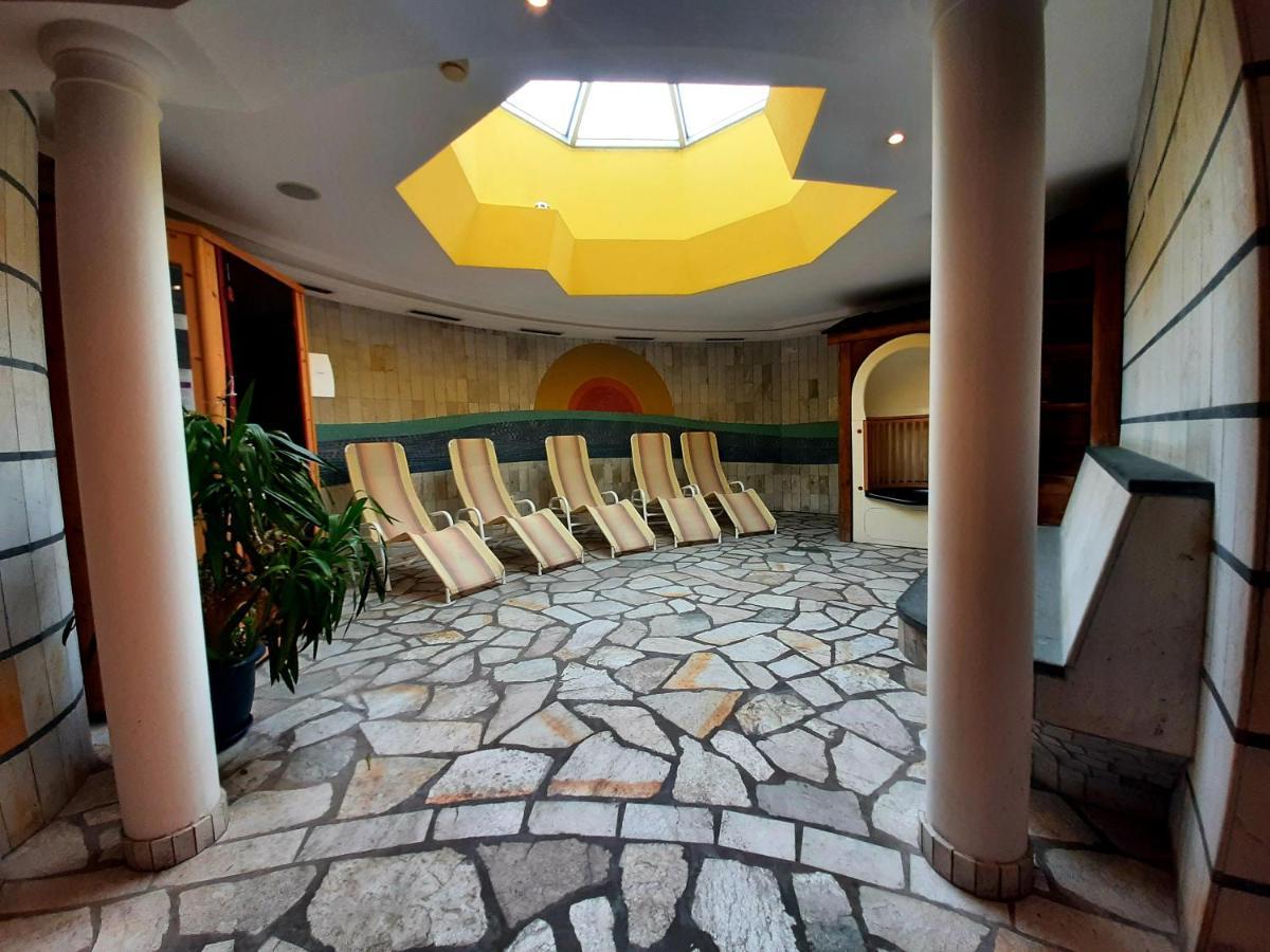 Olang Hotel Poernbacher מראה חיצוני תמונה